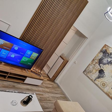 New Modern Apartment In The Center Of Tirana Zewnętrze zdjęcie