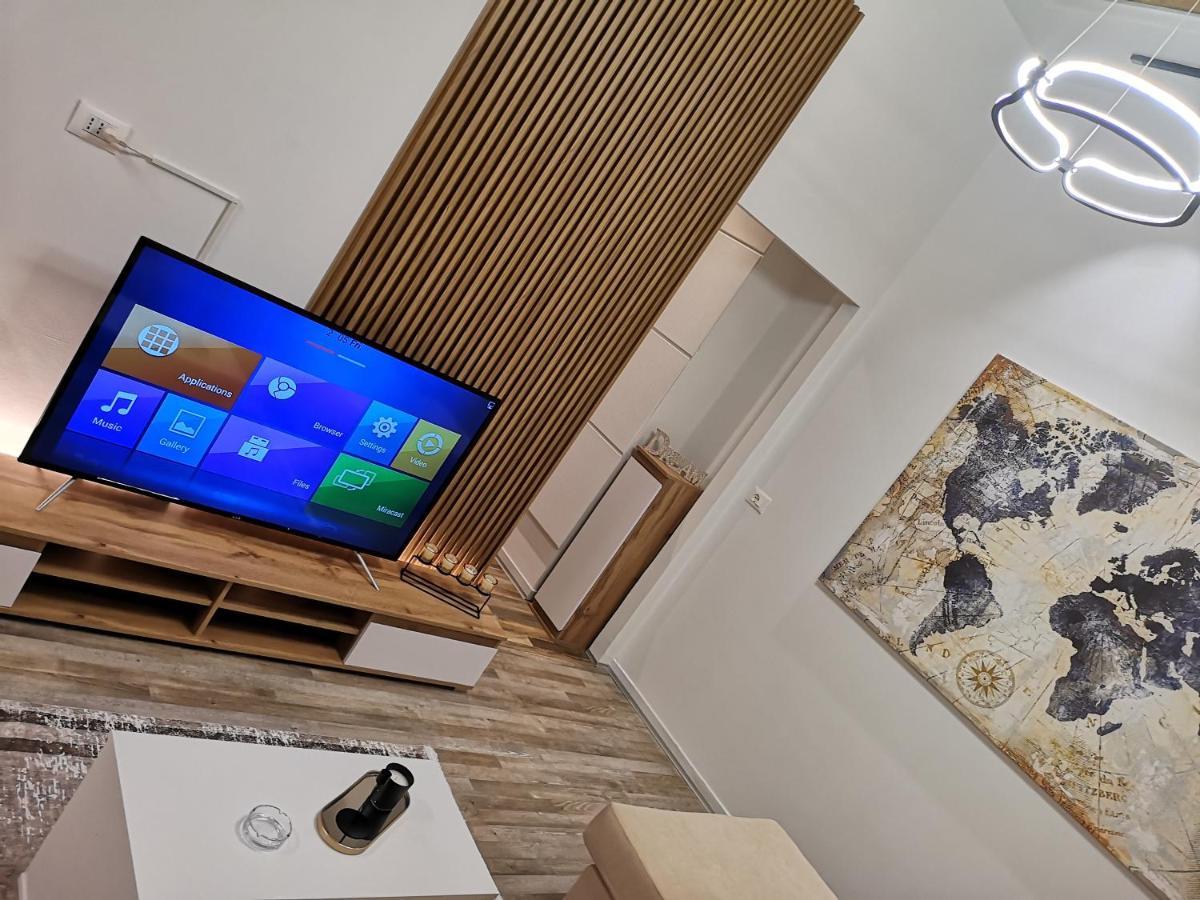 New Modern Apartment In The Center Of Tirana Zewnętrze zdjęcie