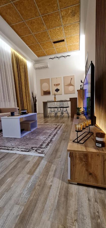 New Modern Apartment In The Center Of Tirana Zewnętrze zdjęcie