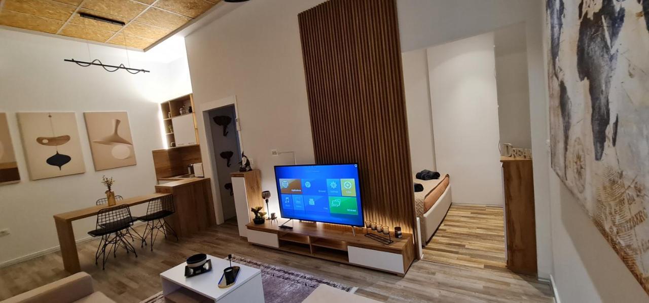 New Modern Apartment In The Center Of Tirana Zewnętrze zdjęcie