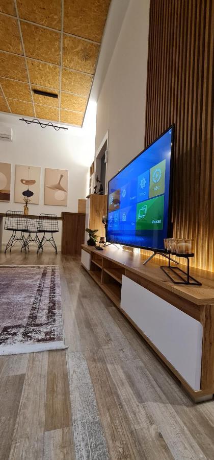 New Modern Apartment In The Center Of Tirana Zewnętrze zdjęcie