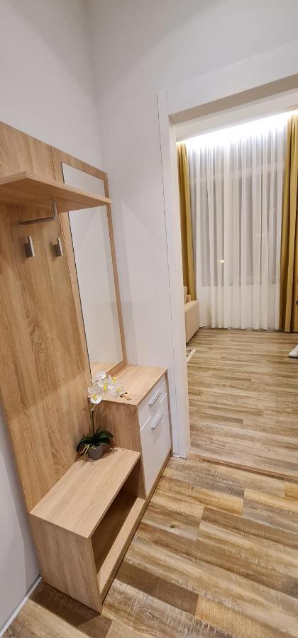 New Modern Apartment In The Center Of Tirana Zewnętrze zdjęcie